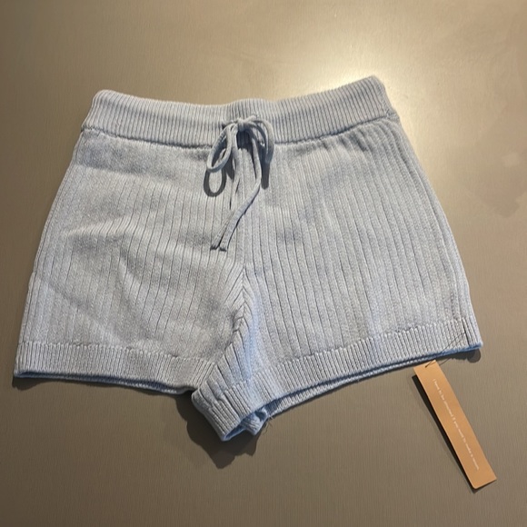 Reformation Cort Short Set - Picture 5 of 9